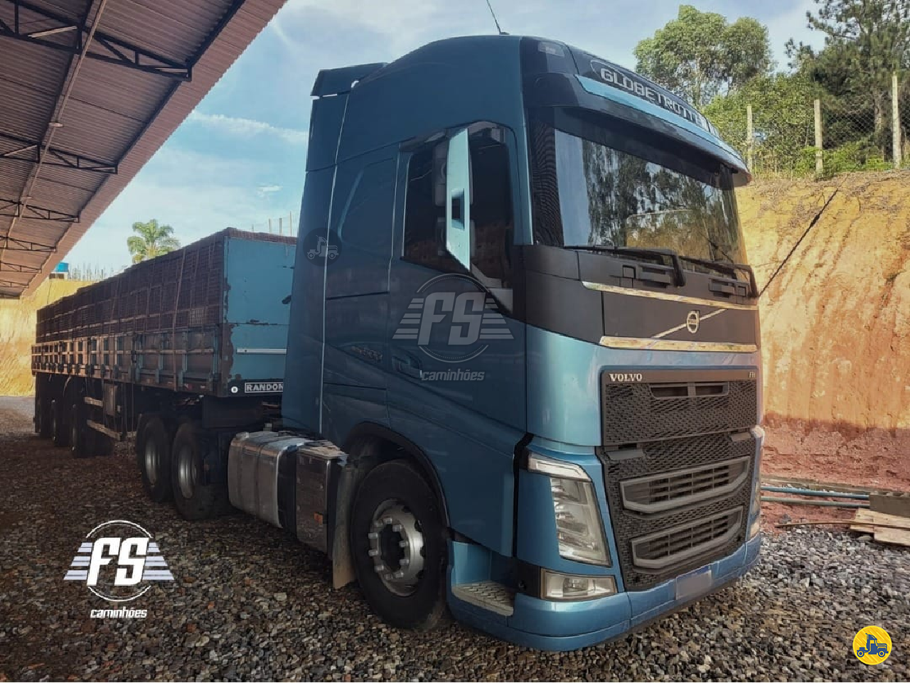 CAMINHAO VOLVO VOLVO FH 500 Carga Seca Cavalo 6x2 FS Caminhões PIEDADE SÃO PAULO SP